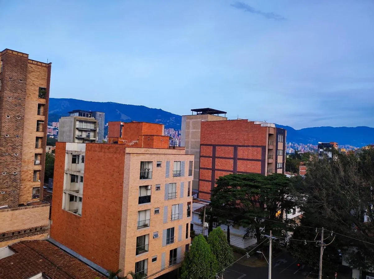 Apartamento En Laureles Con Excelente Ubicacion Medellín 0*,  Colombia