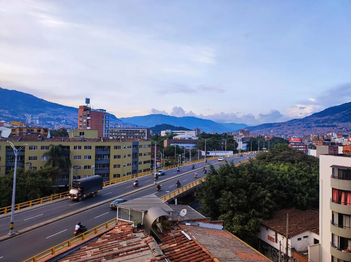 Apartamento En Laureles Con Excelente Ubicacion Medellín Colombia